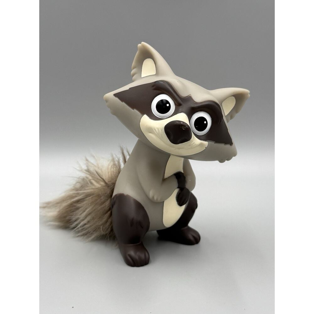 DISNEY Pixar Pocahontas Meeko‎ Raccoon Figure Fluffy Tail 5.5”